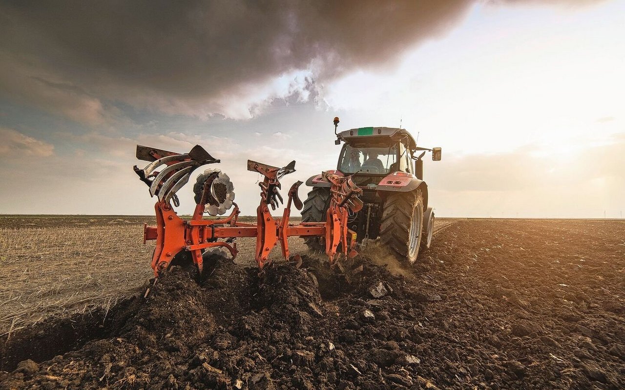 Je höher die (sinnvolle) Auslastung einer Landmaschine ist, desto geringer sind die Flächenkosten.