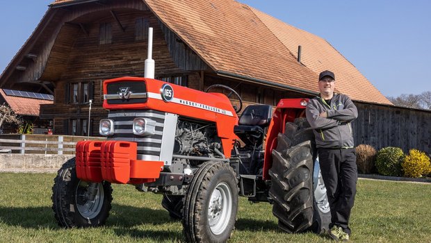 Der Massey Ferguson 165 ist der Traumtraktor von Andreas Iseli aus Jegenstorf BE.  (Bild: «die grüne» / Pia Neuenschwander)