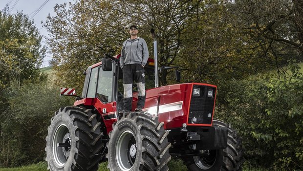 Der IHC 5488 ist der Traumtraktor von Sascha Käch aus Wynigen BE.  (Bild: «die grüne» / Pia Neuenschwander)
