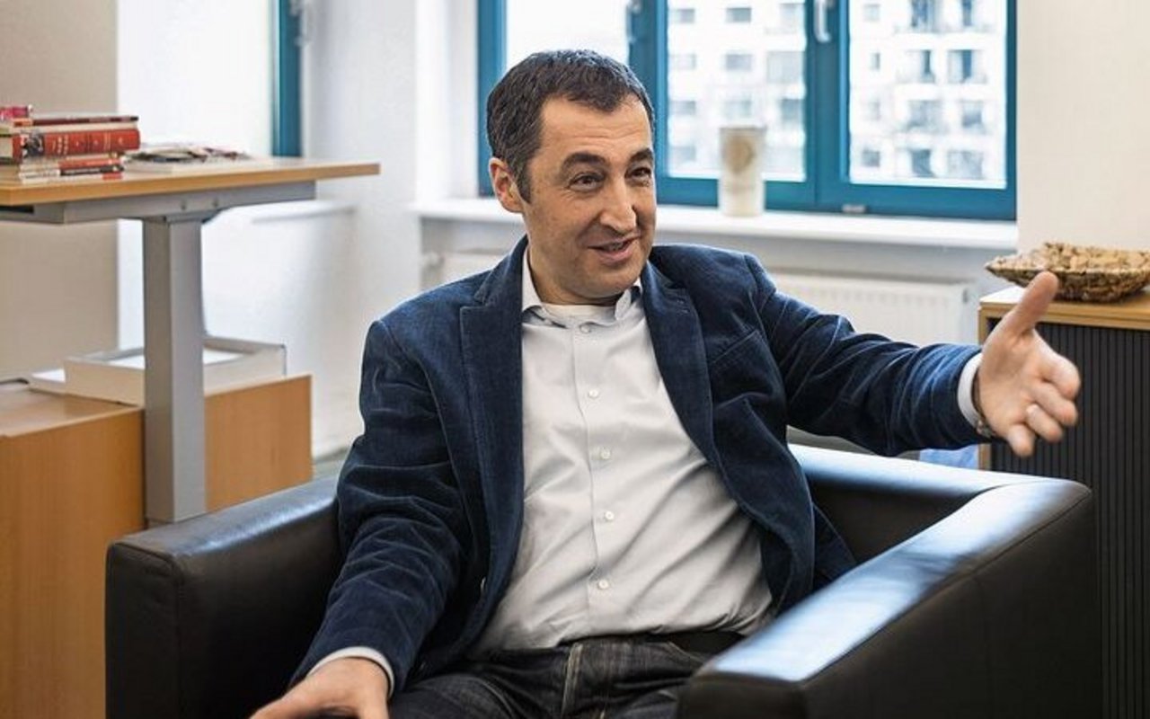 Porträt von Cem Özdemir, deutscher Landwirtschaftsminister.