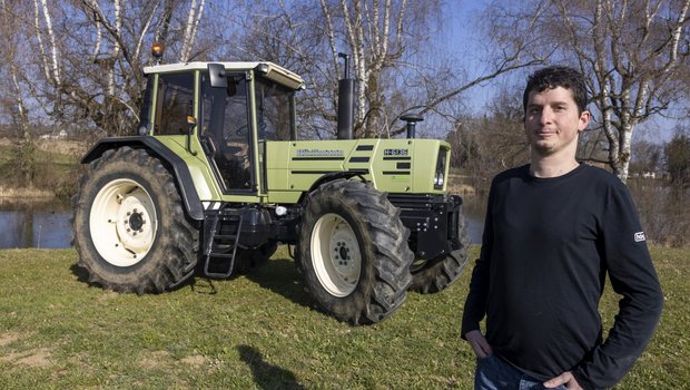 Der Hürlimann H6136 ist Samuel Bolds Traumtraktor.  (Bild: «die grüne» / Gian Vaitl)