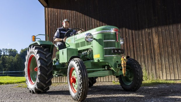 Der Bührer MFD 4/10 ist der Traumtraktor von Andreas Finger aus Richterswil ZH.  (Bild: «die grüne» / Gian Vaitl)